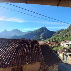 Casa rústica en Dobres con vistas a la montaña