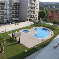 New Apartment 800m from the beach + pool + garage