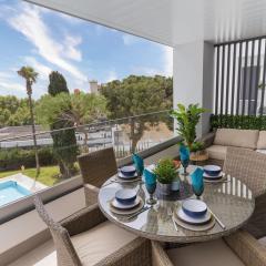 Marbella luxury brand new 2-bedroom apartment, 3 min walk to the beach!