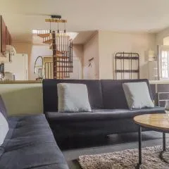 Spacieux Appartement au Calme 15min sud de Lyon proche Métro et Gare Confluence Aquarium Gerland