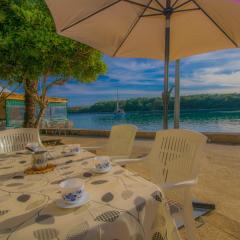 Apartments Punta Blue & Orange 5 m from the sea