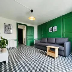 DnN - Retro 1BR, center Thiers - free wifi and parking - near Vichy, Clermont, Lyon