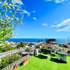 Hillside Luxury Suite - Sanremo