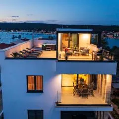 Penthouse LiV