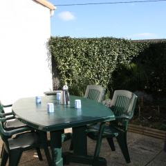 Maison proche plage avec jardin et parking à La Tranche sur Mer - FR-1-22-164