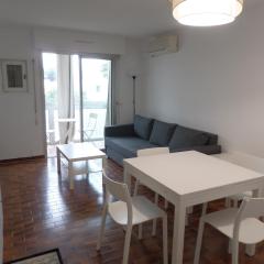Studio Cabine Rénové avec Garage à 2 Pas de la Plage - Clim, Fibre, Animaux OK - FR-1-715-1