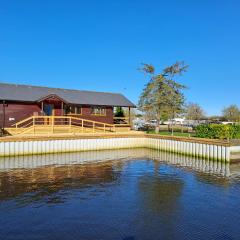 River Rest - Norfolk Broads