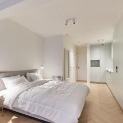Studio By Juliz - top location at the beach & in city center!