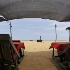 Sea Look Beach Restaurant Pub & Rooms