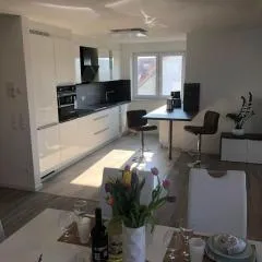 Moderne Neubauwohnung mit Panoramablick