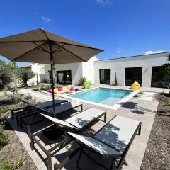 Villas de Provence - Maison avec piscine chauffée "Nirvana Pop Art"