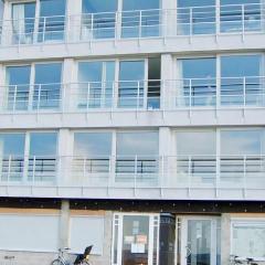 Located directly on the beach and the sea in Knokke, you'll have the best view