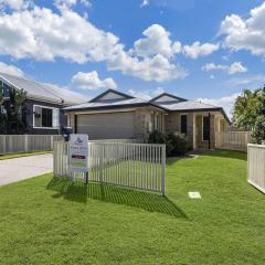 11 Wills Avenue Golden Beach QLD