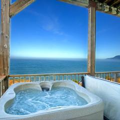 Incredible Ocean View, Oceanfront! Hot Tub! Shelter Cove, CA