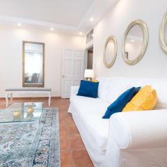 Old Town Gem - Elegant Guilford Apartment