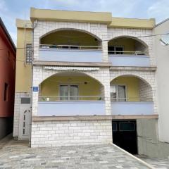 Apartments with parking space Seline, Paklenica - 21261
