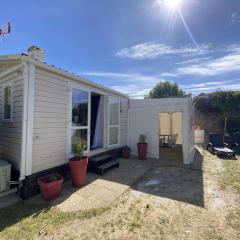 Mobil-Home Fouras, 3 pièces, 4 personnes - FR-1-709-61