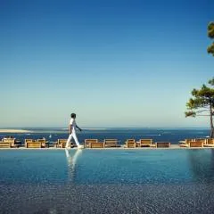 Hotel La Co(o)rniche