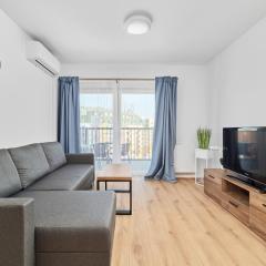 Modern Elegance Apartments Wrocław with AC by Renters