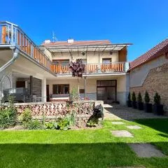 Čejkovský dvorek