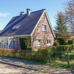 Amazing Home In Schortens With Wifi And 3 Bedrooms