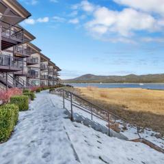 Forest Shores Lake View Condo by Big Bear Vacations Lakefront Village