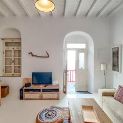 The Sunday House in the heart of Mykonos Town