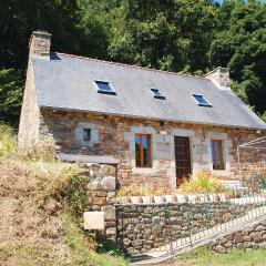 Gorgeous Home In Lezardrieux With Wifi