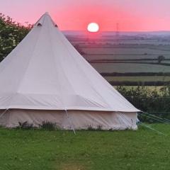 Japanese tent Secret garden glamping