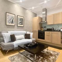 Luxury apartment in Central London, Mida Vale