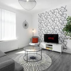 Host Liverpool - Anfield's Comfy Corner, Stylish & Fam-Friendly