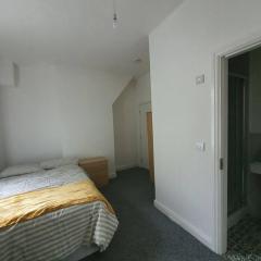 Double Room En-suiteC Burnley City Centre