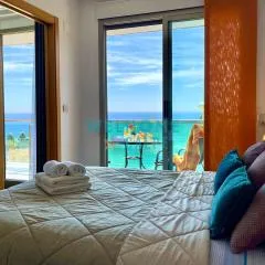 LIMA con piscina y vista al mar