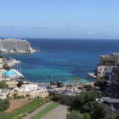 1 Bedrm Apt Seaview Balluta Bay (15)