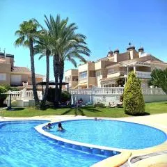 Casa Ana & Peter / Zeniamar