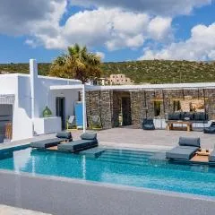 Villa Azzuro on Faragas Beach