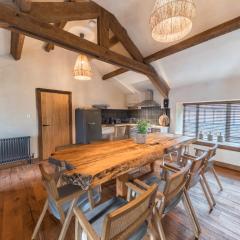 Quirky Retreats - The Coach House
