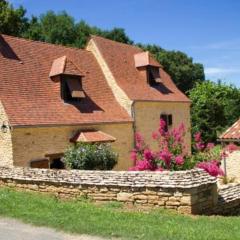 Bonnefon, Maison avec piscine et grand jardin proche Sarlat