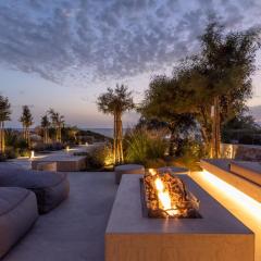 Beachfront 3BR Villa Iremia in Naxos