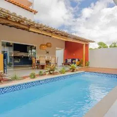 IT55 Ótima Casa 3 Suítes com Piscina e Churrasqueira