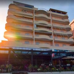 Nice Lungomare Beach Full Apartment in Vlora.