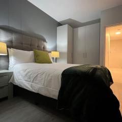 Beautiful 2 bedroom apartment in Rosebank CBD