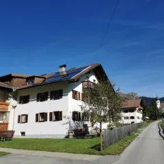 Rosa's Ferienhaus Ferienwohnung Rote Flueh