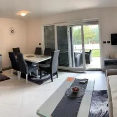Meli Maisonette Apartments