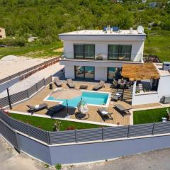 NEW Luxury Villa Mons Aureus Split