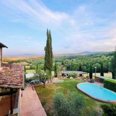 Tuscan dream, lux 2-bed apartment balcony and pool
