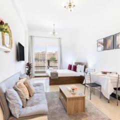 Lower floor studio with a sofa bed in JVC - Allsopp&Allsopp