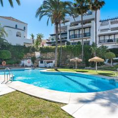 Calahonda apt by Costarentals - Ref 205