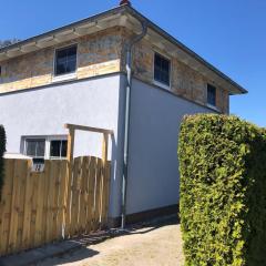 Am Bahndamm _Haus Meerblick_