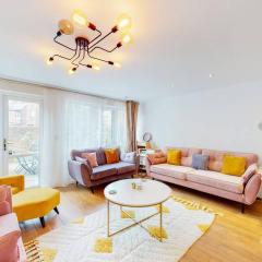 Stunning 3 bedroom maisonette in Shepherd's Bush